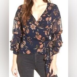 ASTR blue floral wrap blouse‎